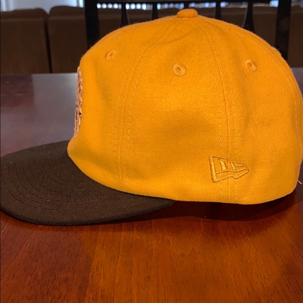 Undefeated Snapback Hat - Picture 2 of 4